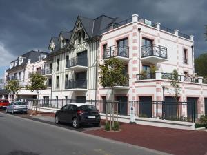 Appartement Appartement Merville-Franceville-Plage, 2 pièces, 4 personnes - FR-1-465-32 30 AVENUE DE PARIS LOT 26 14810 Merville-Franceville-Plage Normandie