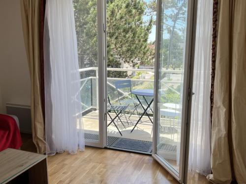 Appartement Merville-Franceville-Plage, 2 pièces, 4 personnes - FR-1-487-233