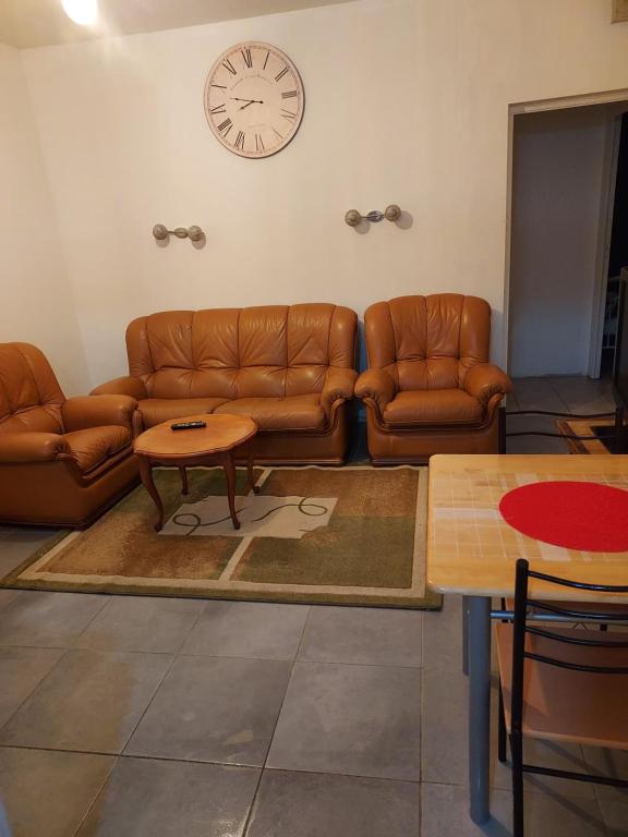 Appartement meublé avec deux chambres 3 Rue Jacques Pligot, 03000 Moulins