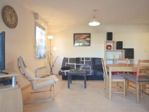 Appartement Mèze, 3 pièces, 4 personnes - FR-1-604-35