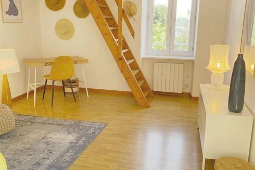 Appartement Miramar - Plage 50m - Rue gratuite