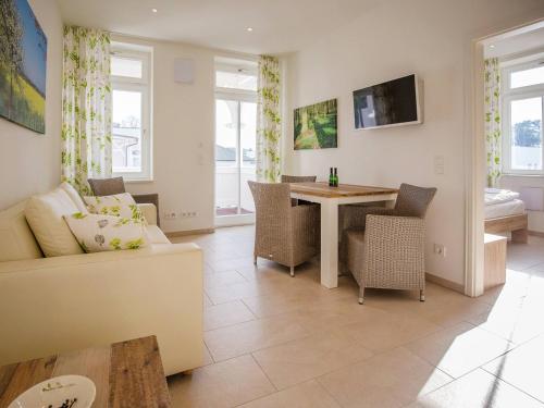 Appartement mit 1 Schlafzimmer und Balkon SV 007