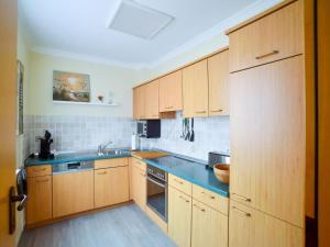 Appartement mit 2 Schlafzimmern und Balkon AH 563