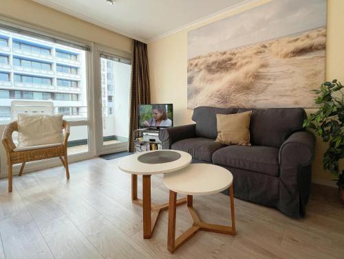 Appartement mit Badewanne am Strand und Balkon