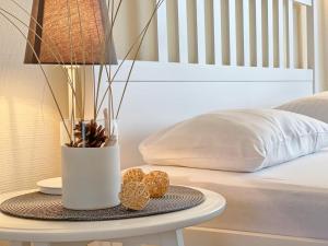 Appartement mit Badewanne am Strand und Balkon