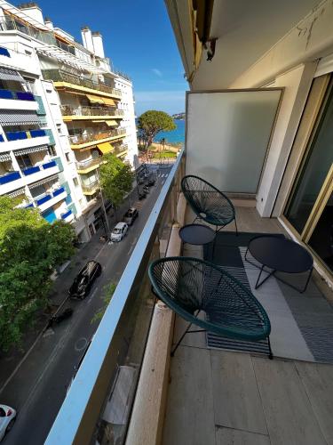 Appartement moderne à 50m de la mer