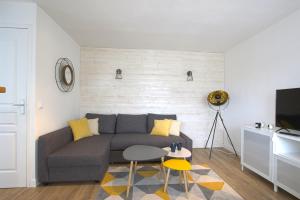 APPARTEMENT MODERNE A CAEN POUR 4 PERSONNES