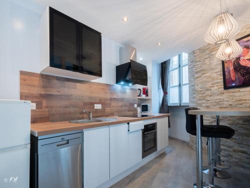 Appartement moderne dans le vieux Laval