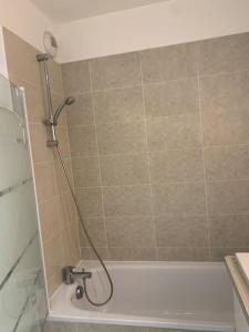 Appartement moderne et spacieux proche Paris