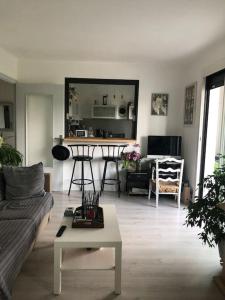 Appartement Appartement moderne Résidence belle plaine bat camélia 350 Avenue Guillaume Dulac 13600 La Ciotat Provence-Alpes-Côte d\'Azur