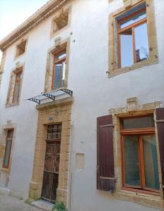 Appartement Appartement Moderne proche Pont du gard 4 Rue du Vieux Moulin 30210 Remoulins Languedoc-Roussillon