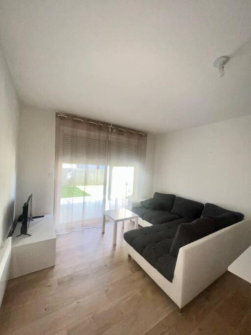 Appartement moderne * Terrasse * Parking 33 Chemin de la Sendere, 65000 Tarbes