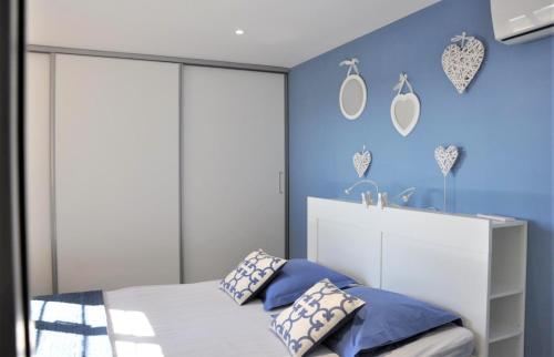 Appartement moderne vue mer 180 et proche des plages