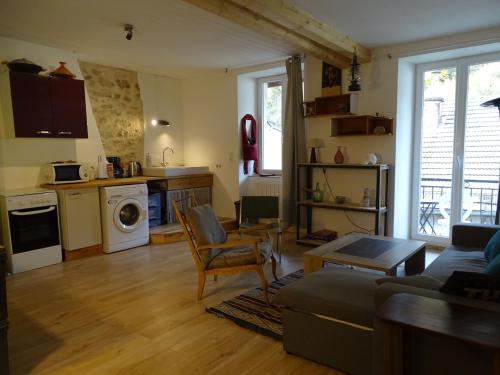 Appartement Moirans-en-Montagne, 2 pièces, 2 personnes - FR-1-654-16