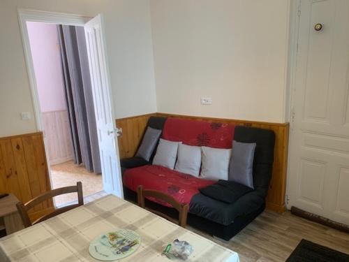 Appartement Mont-Dore, 2 pièces, 4 personnes - FR-1-415-121