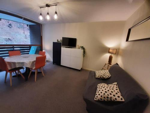 Appartement Mont-Dore, 2 pièces, 4 personnes - FR-1-415-126