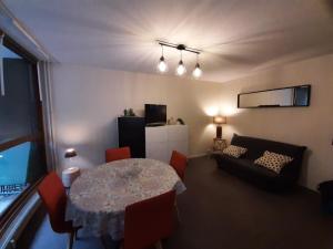 Appartement Mont-Dore, 2 pièces, 4 personnes - FR-1-415-126