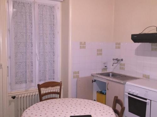 Appartement Mont-Dore, 2 pièces, 4 personnes - FR-1-415-25