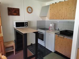Appartement Mont-Dore, 2 pièces, 4 personnes - FR-1-415-92