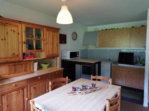 Appartement Mont-Dore, 2 pièces, 4 personnes - FR-1-415-92