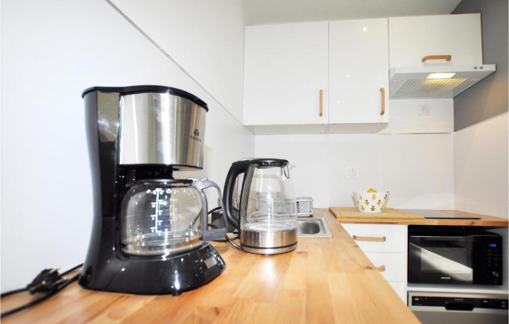 Appartement Mont-Dore, 2 pièces, 4 personnes - FR-1-608-115 63240 Le Mont-Dore
