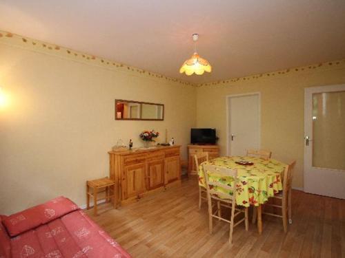 Appartement Mont-Dore, 2 pièces, 4 personnes - FR-1-608-136