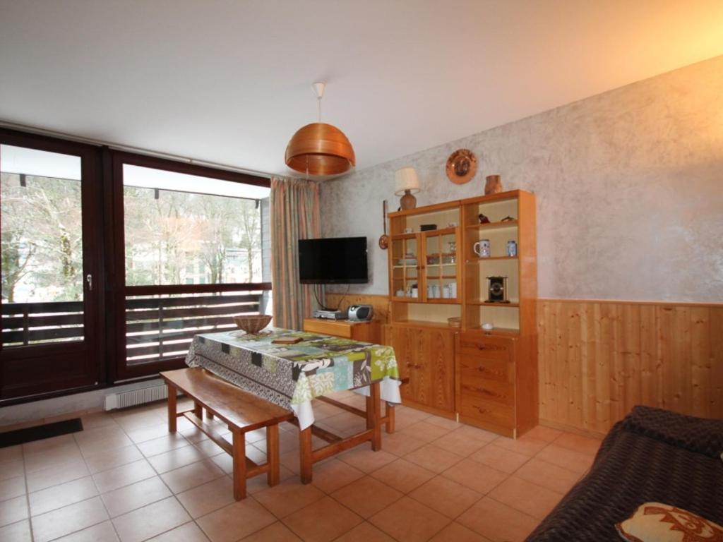 Appartement Appartement Mont-Dore, 2 pièces, 4 personnes - FR-1-608-193 10 Avenue RENE CASSIN 63240 Le Mont-Dore