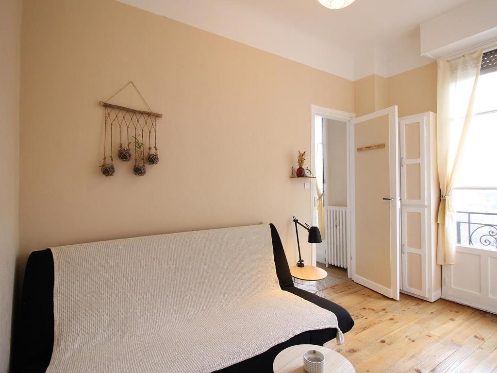 Appartement Appartement Mont-Dore, 2 pièces, 4 personnes - FR-1-608-228 11 RUE CAPITAINE CHAZOTTE 63240 Le Mont-Dore