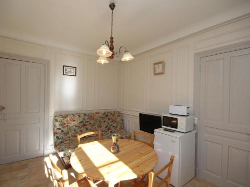 Appartement Mont-Dore, 2 pièces, 4 personnes - FR-1-608-52