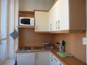 Appartement Appartement Mont-Dore, 2 pièces, 5 personnes - FR-1-608-134 PLACE DU PANTHEON 63240 Le Mont-Dore Auvergne