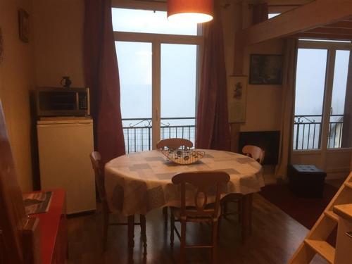 Appartement Mont-Dore, 3 pièces, 4 personnes - FR-1-415-71