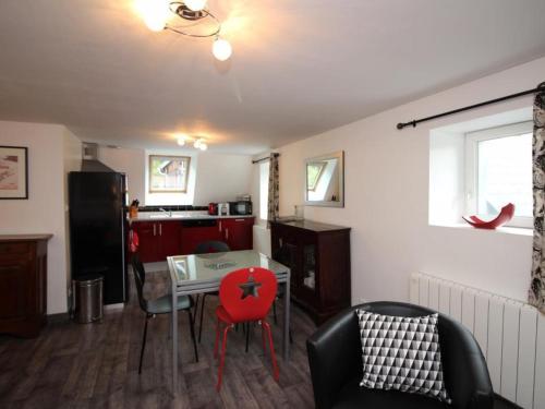 Appartement Mont-Dore, 3 pièces, 4 personnes - FR-1-608-50
