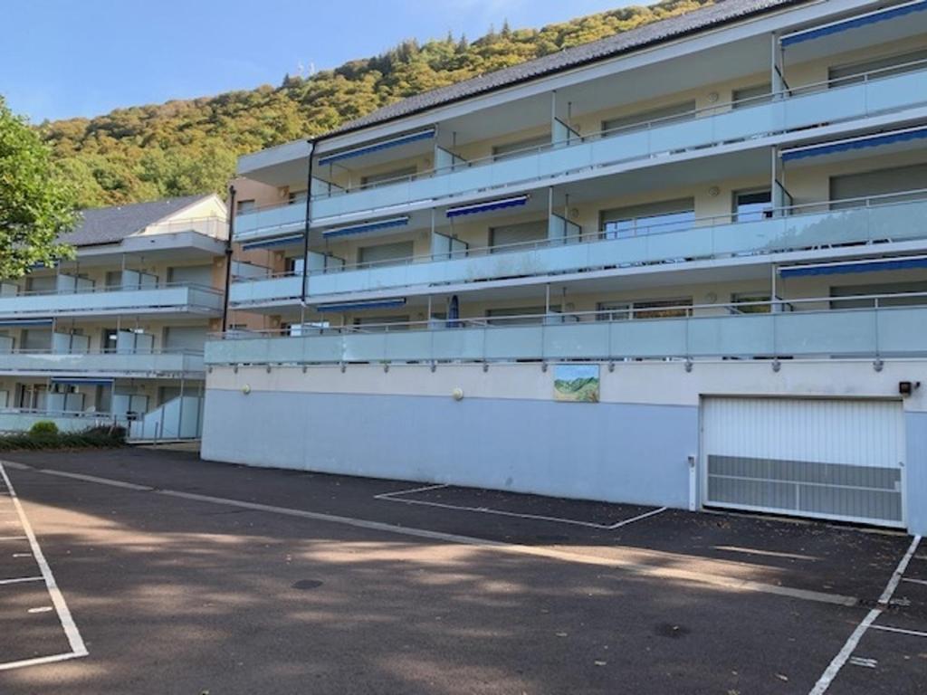 Appartement Appartement Mont-Dore, 3 pièces, 5 personnes - FR-1-415-98 31 avenue GEORGES CLEMENCEAU RES. VAL DORE 63240 Le Mont-Dore