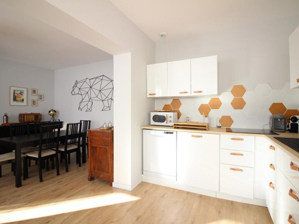 Appartement Mont-Dore, 3 pièces, 6 personnes - FR-1-608-240 25 AVENUE DES BELGES, 63240 Le Mont-Dore