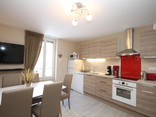 Appartement Mont-Dore, 3 pièces, 6 personnes - FR-1-608-28