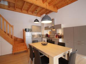 Appartement Mont-Dore, 3 pièces, 6 personnes - FR-1-608-30