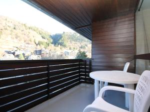 Appartement Mont-Dore, 4 pièces, 8 personnes - FR-1-608-3