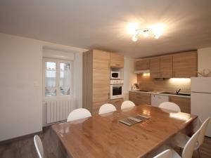 Appartement Mont-Dore, 5 pièces, 10 personnes - FR-1-608-27