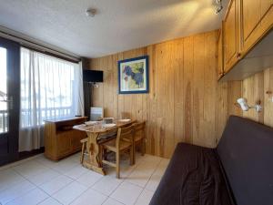 Appartement Montgenèvre, 1 pièce, 4 personnes - FR-1-330D-44
