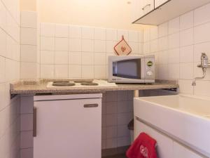 Appartement Appartement Montgenèvre, 1 pièce, 4 personnes - FR-1-330D-96 1ER ETAGE RUE DE L'EGLISE 05100 Montgenèvre Provence-Alpes-Côte d\'Azur