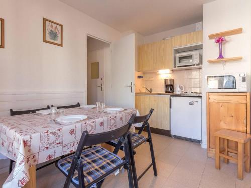 Appartement Montgenèvre, 2 pièces, 5 personnes - FR-1-330D-4
