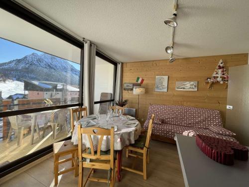 Appartement Montgenèvre, 2 pièces, 6 personnes - FR-1-330D-59