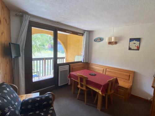 Appartement Montgenèvre, 2 pièces, 6 personnes - FR-1-445-33
