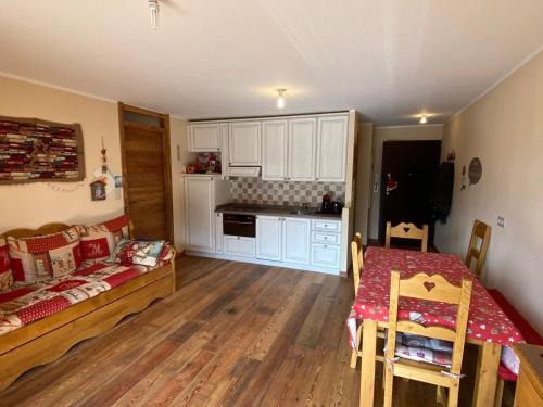 Appartement Montgenèvre, 3 pièces, 6 personnes - FR-1-445-184