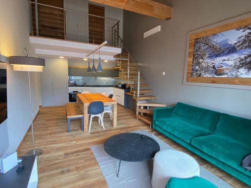Appartement Montgenèvre, 4 pièces, 9 personnes - FR-1-445-166