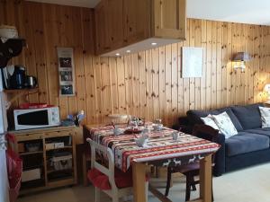 Appartement Montvalezan-La Rosière, 2 pièces, 4 personnes - FR-1-275-151