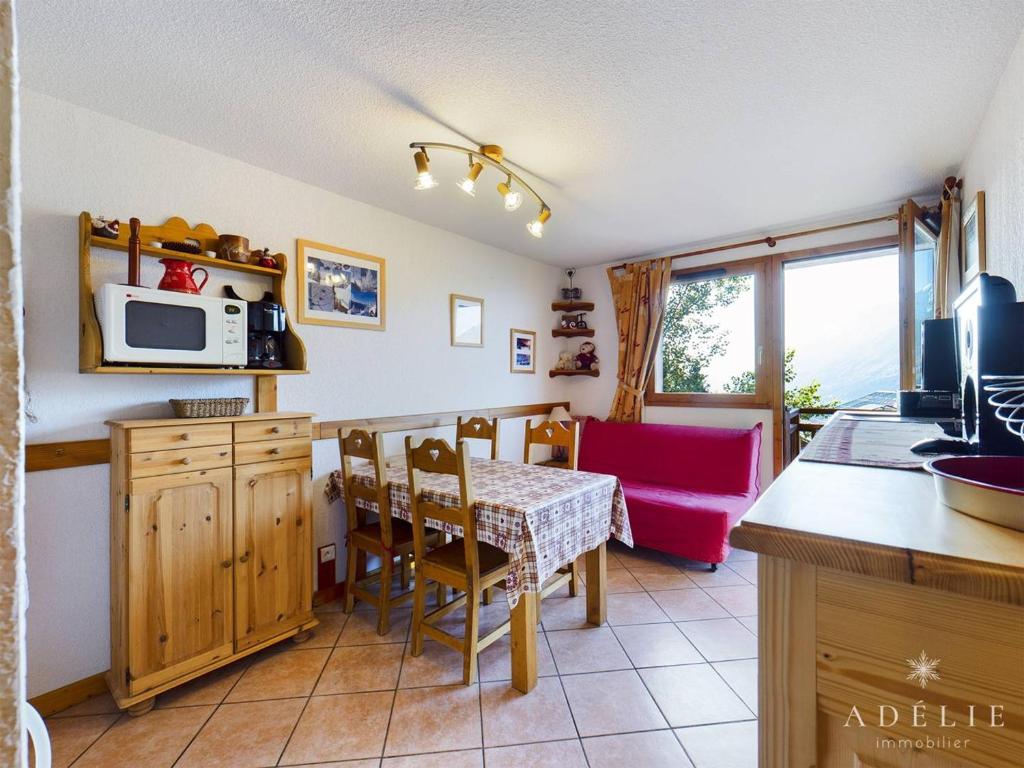 Appartement Montvalezan-La Rosière, 2 pièces, 4 personnes - FR-1-398-617 Les Niverolles, 73700 Montvalezan