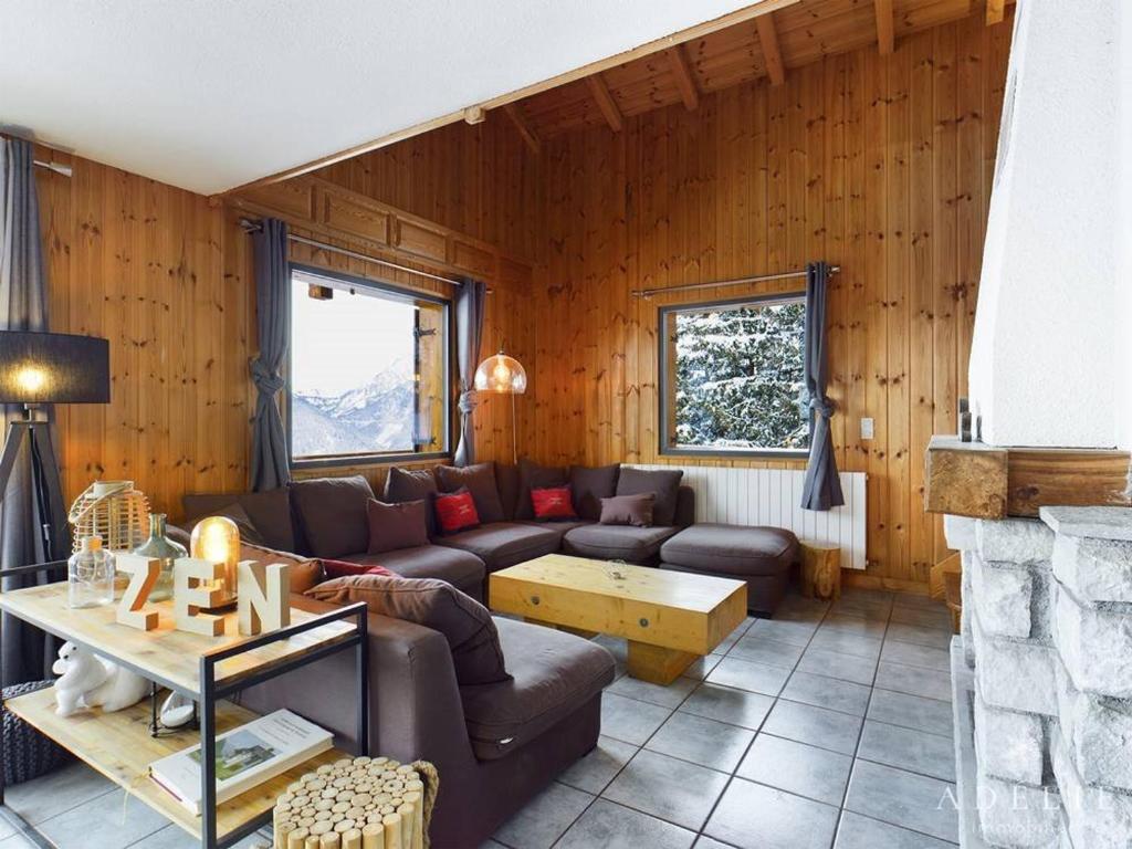 Appartement Appartement Montvalezan-La Rosière, 6 pièces, 13 personnes - FR-1-398-616 CHALET LES CAMPANULES 73700 Montvalezan