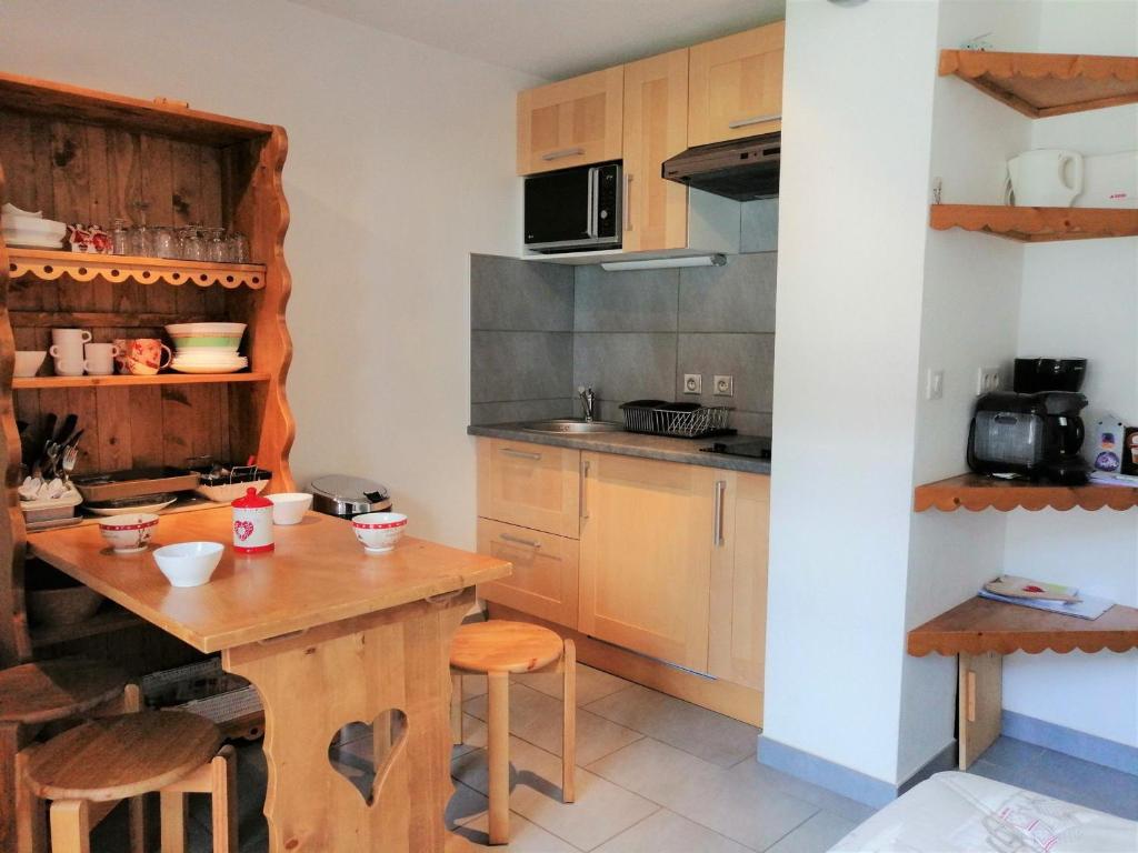 Appartement Morillon 1100, 2 pièces, 4 personnes - FR-1-412-49 Les Esserts, 74440 Morillon