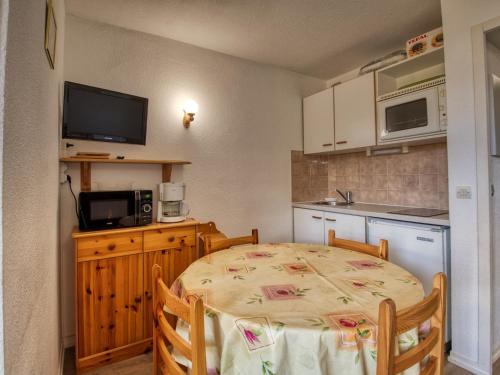 Appartement Morillon 1100, 2 pièces, 5 personnes - FR-1-642-31